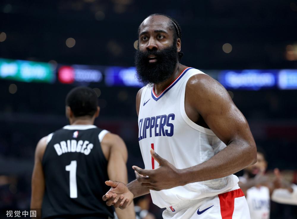 而长期担任 而长期担任